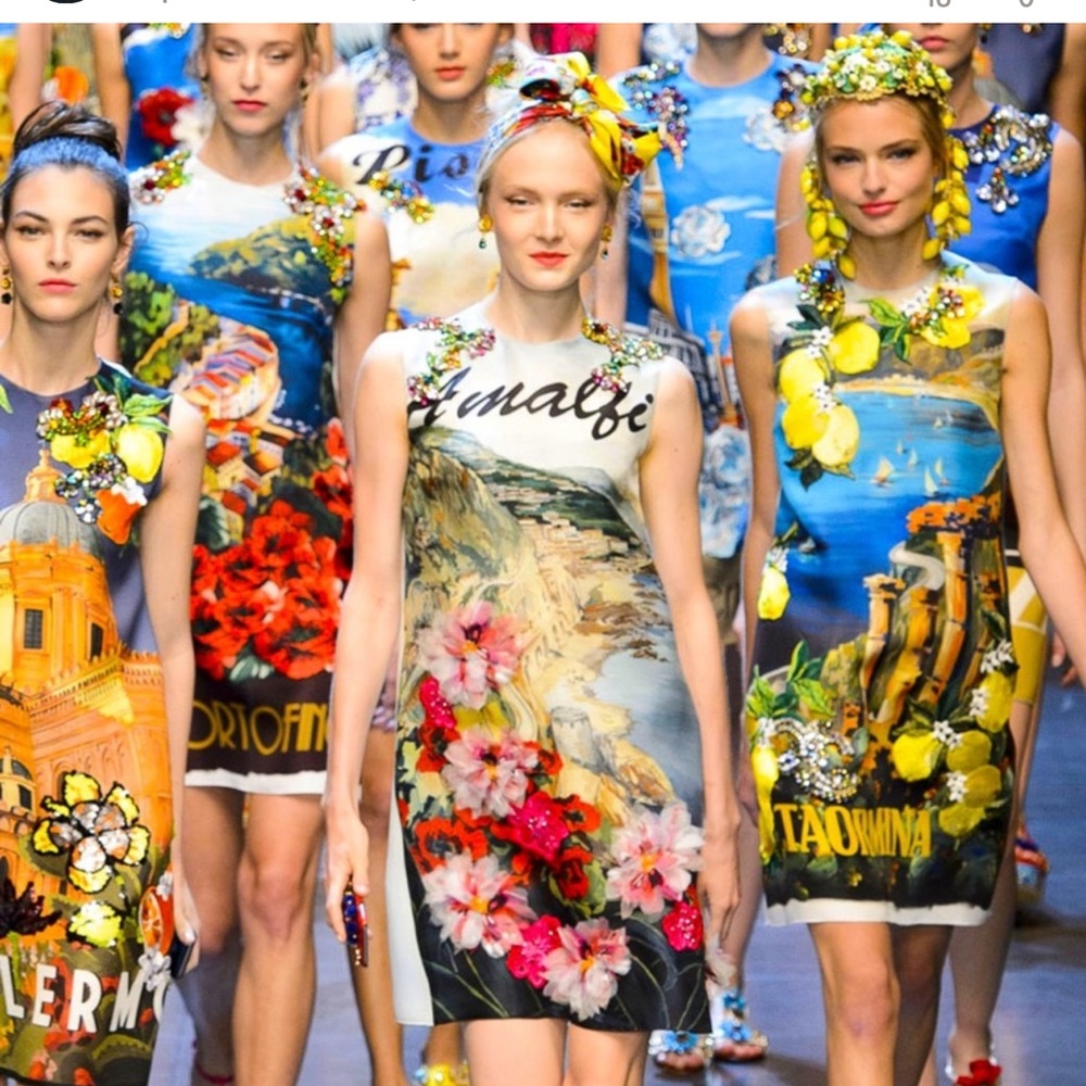 $3,500 Dolce & Gabbana dress size 42 small medium postcard shift dress - Picture 1 of 15